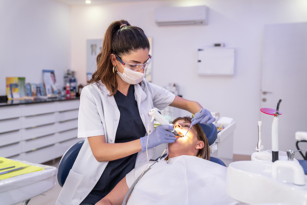 What Is a Deep Dental Cleaning?